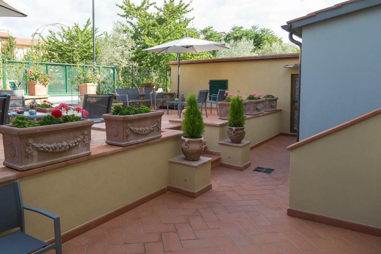ホテル Via Naldini N 61 Tavarnelle Val di Pesa エクステリア 写真